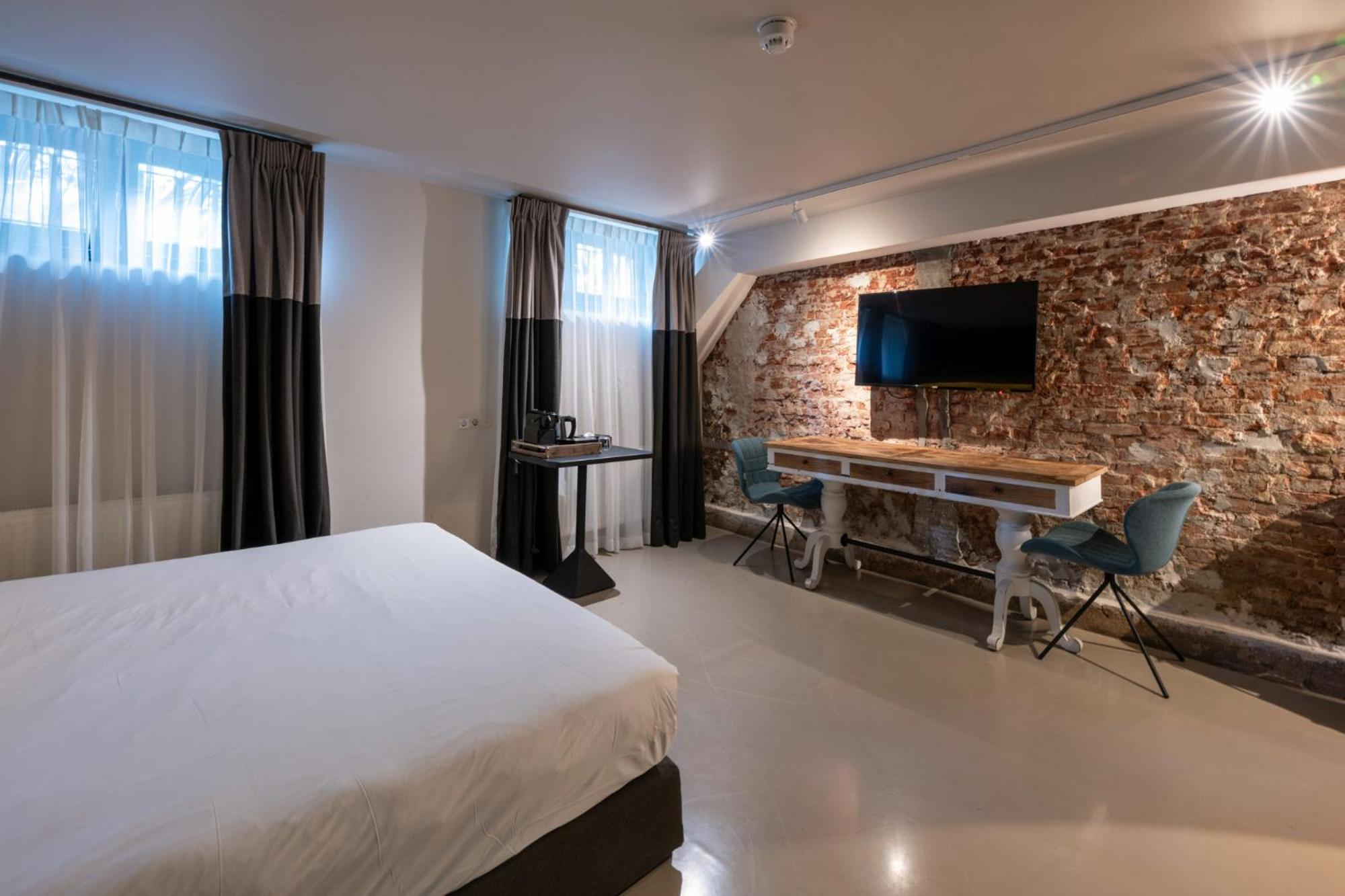 Boutique Hotel Oosteinde Амстердам Экстерьер фото